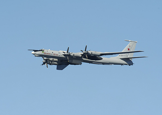 Two Tu 142 Anti Submarine Warfare Aircraft Performed Scheduled Flight Over Neutral Waters Of Barents And Norwegian Seas News Russian Aviation Ruaviation Com