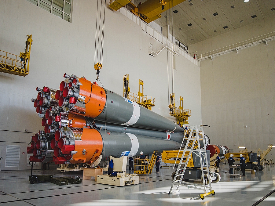 Soyuz-2.1b stages assembly complete for the fourth commercial launch ...