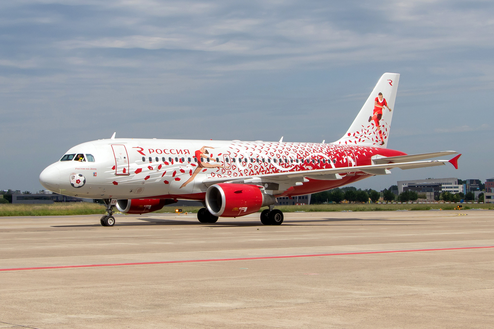 Rossiya Airlines received a new Airbus A319 with a new unique livery ...